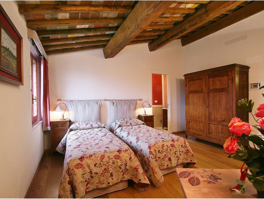 Casacenti B&B Siena Cameră foto